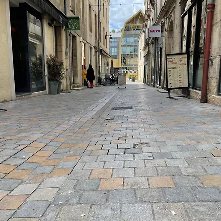 Lejlighed Hyper Centre, Rue Pietonne, Calme Et Lumineux