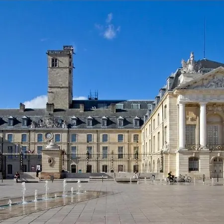 아파트 Hyper Centre, Rue Pietonne, Calme Et Lumineux *