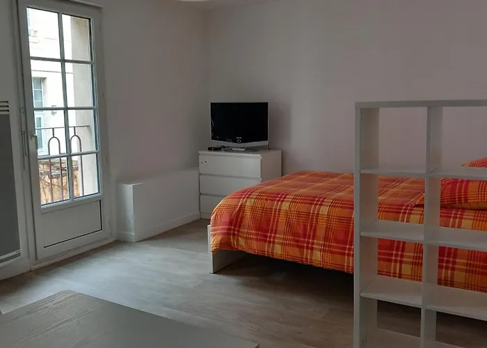 Apartament Hyper Centre, Rue Pietonne, Calme Et Lumineux